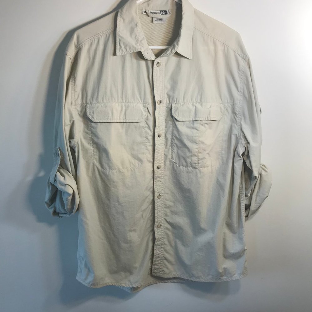 Very active woman's blouse